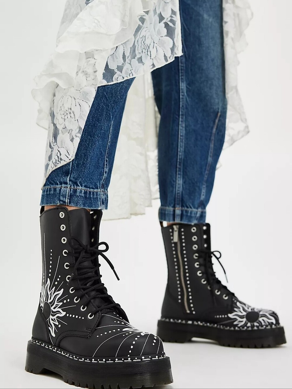 NWOB Dr. Martens Jadon Hi Solar Flare Vegan Boots Black & White Sun Embroidery 8